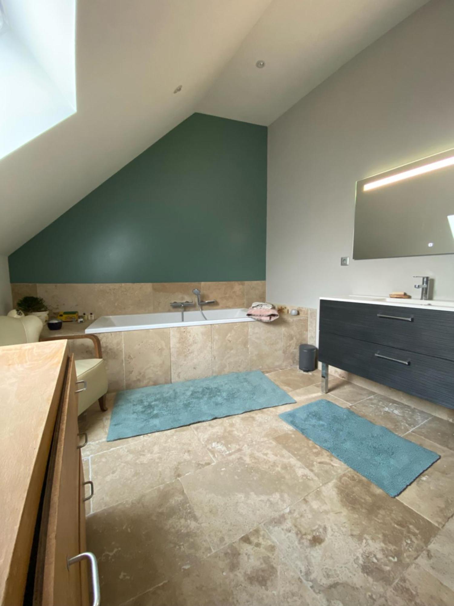La Cour Verte Chambres D'Hotes Montépilloy Exteriör bild